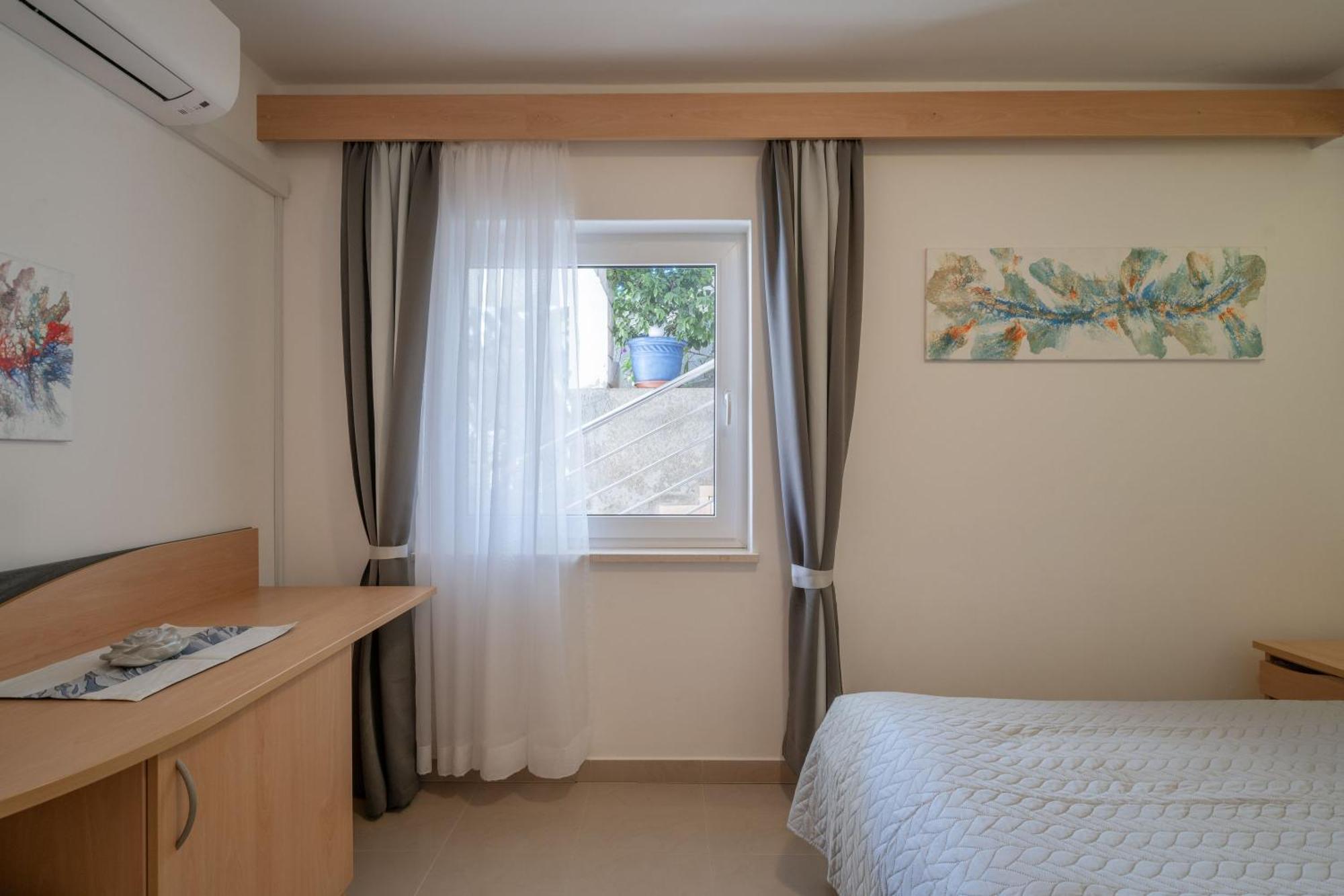 Apartmani Marelic - Sun Beach Zavalatica Luaran gambar