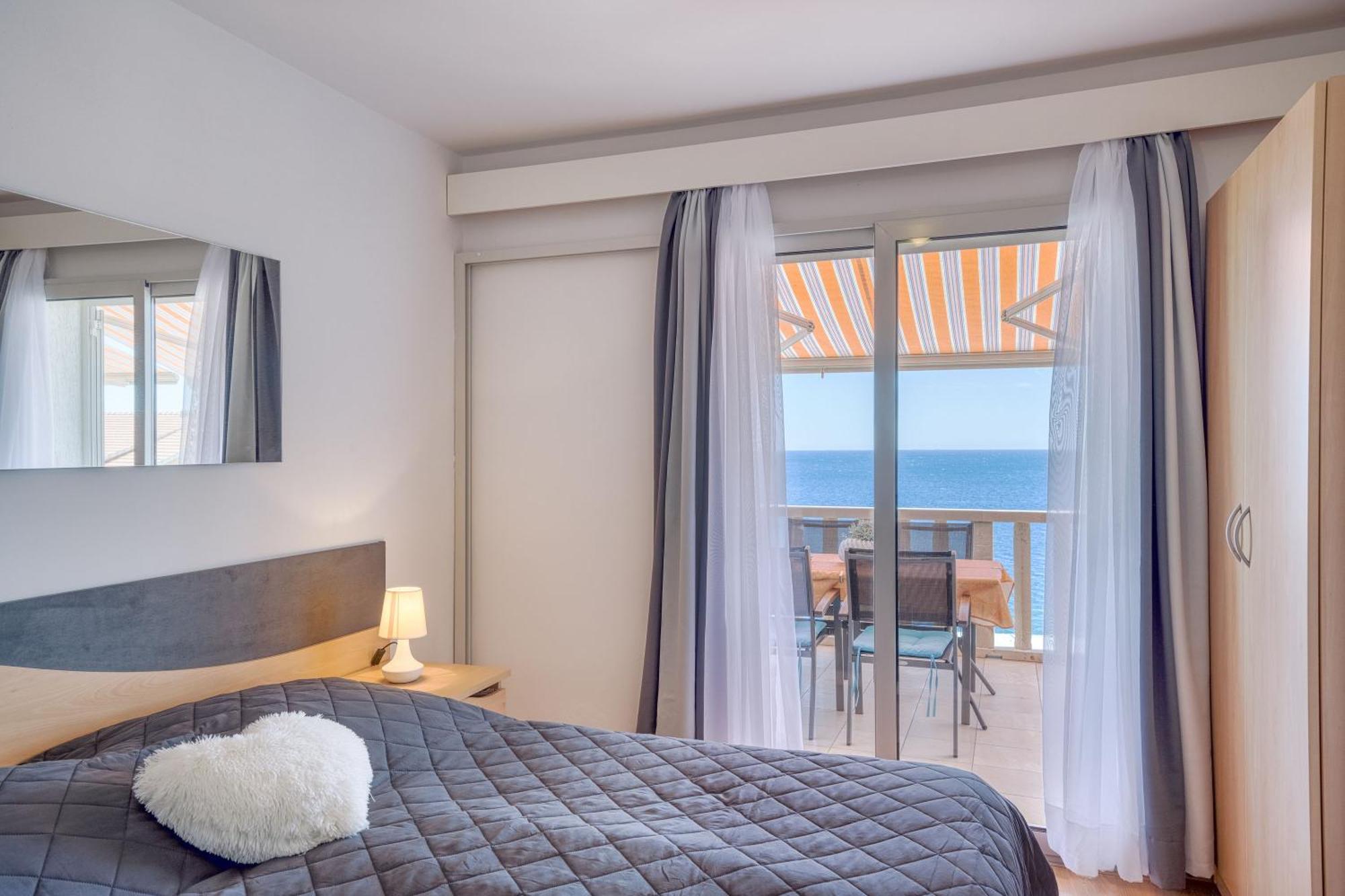Apartmani Marelic - Sun Beach Zavalatica Luaran gambar