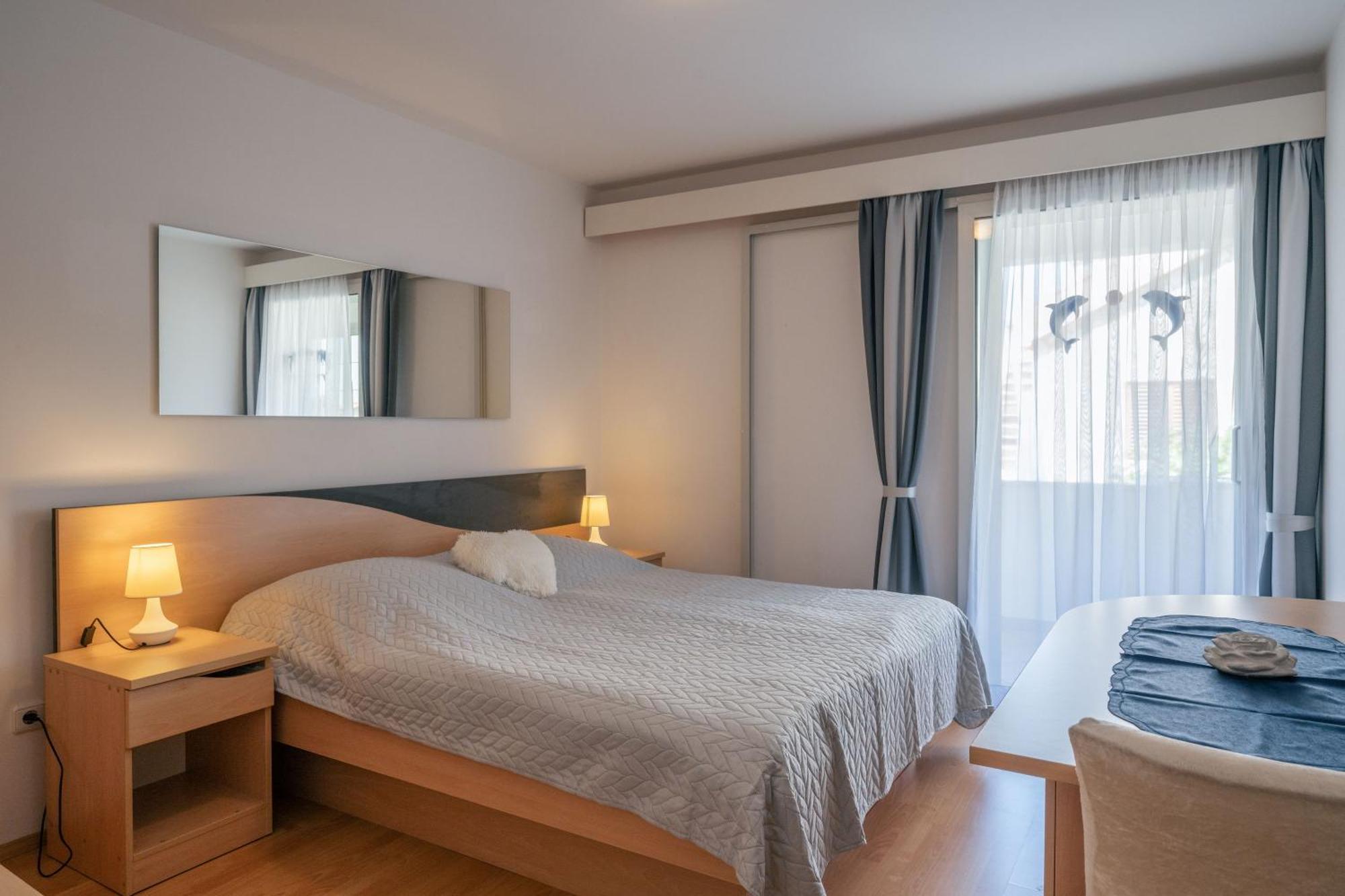 Apartmani Marelic - Sun Beach Zavalatica Luaran gambar